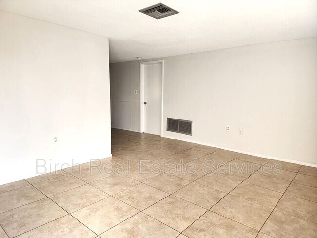 Photo - 1708 Springdale Dr