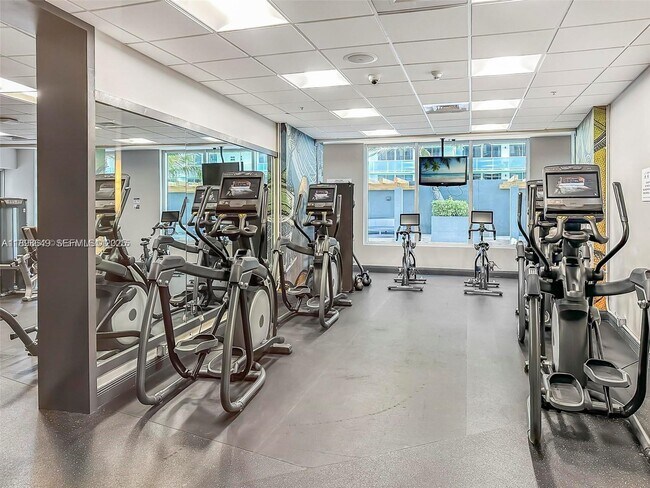 Photo - 1750 N Bayshore Dr Unit 1601