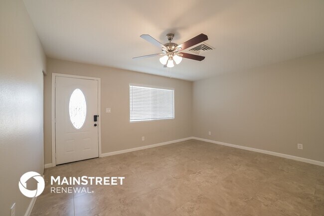 Photo - 7223 W Mercer Ln