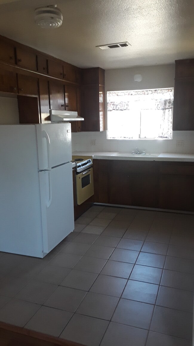 Photo - Wishon Garden Apartments