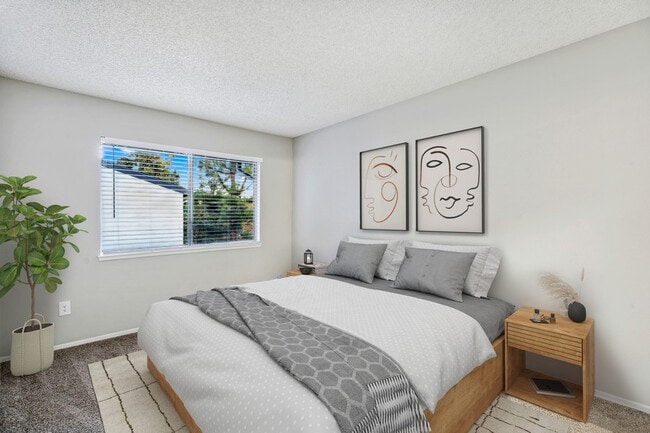 Photo - Fullerton Hills