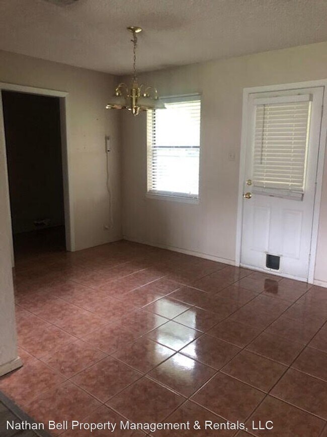 Photo - 3 br, 2 bath House - 1831 Belmont St