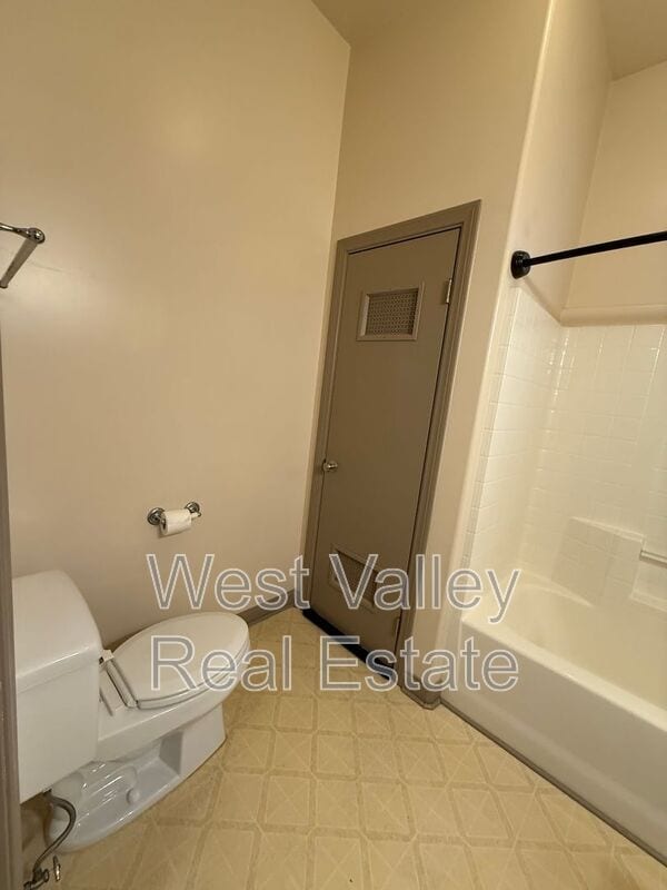 Photo - 522 Center St Unidad #B