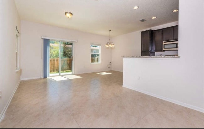 Building Photo - 126 Moultrie Village Ln