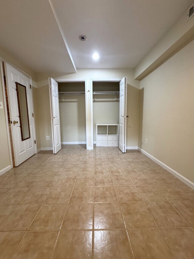 Photo - Centrally Located 1BR/1BA English Basement in Capitol Hill Basic Utilities Included
