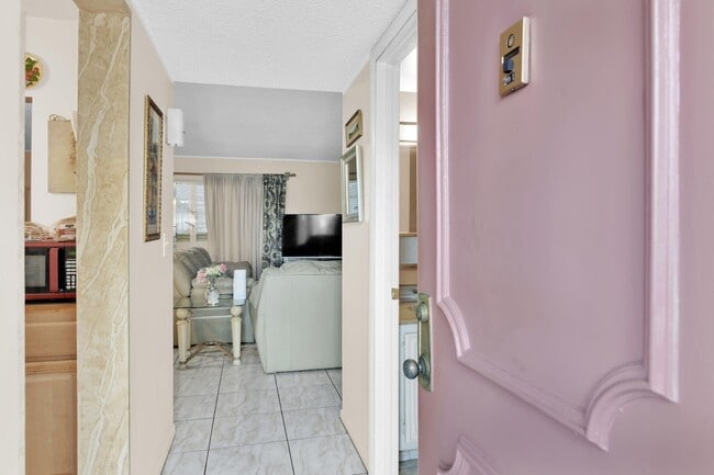 Photo - 711 Lori Dr Unit 204