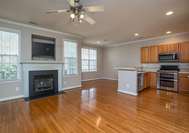 Photo - 4635 Malone Ct