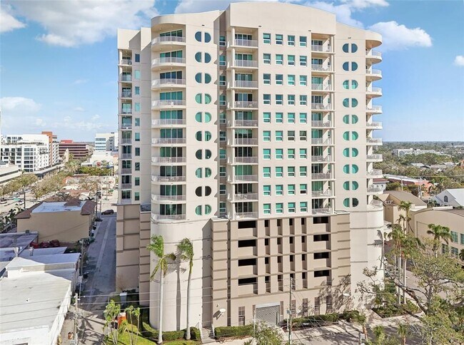 Photo - 1771 Ringling Blvd Unidad 1001