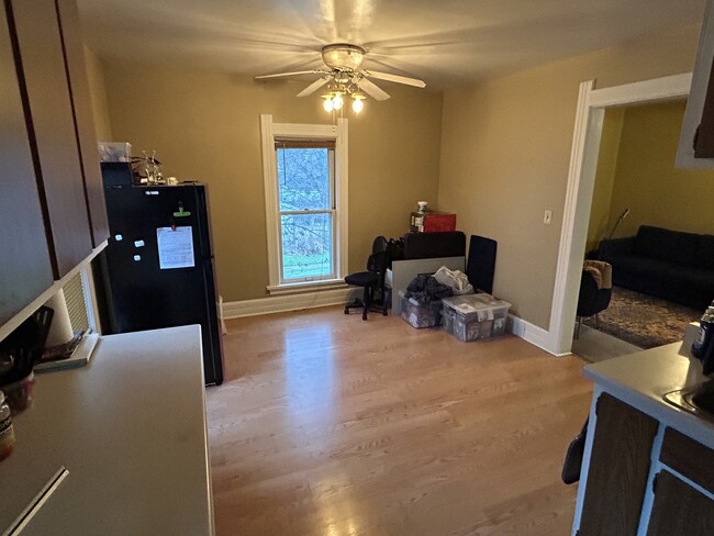 Eat in kitchen - 532 W South St Unit 2 - upper