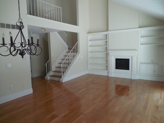 Large great room with fireplace
