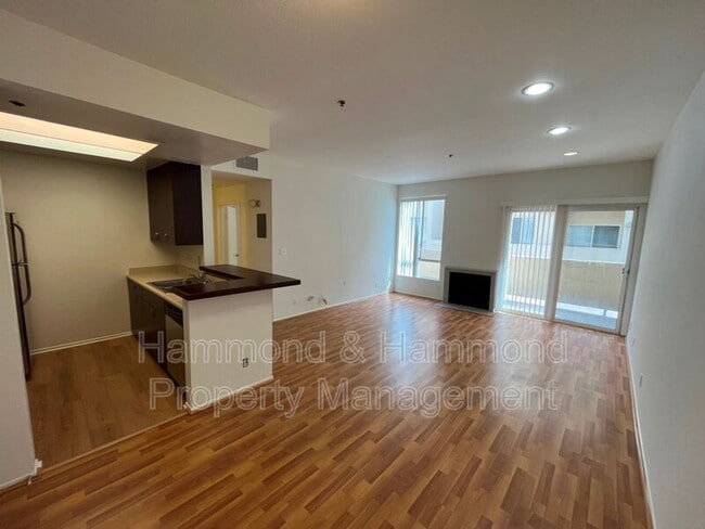 Photo - 19350 Sherman Way Unit #136