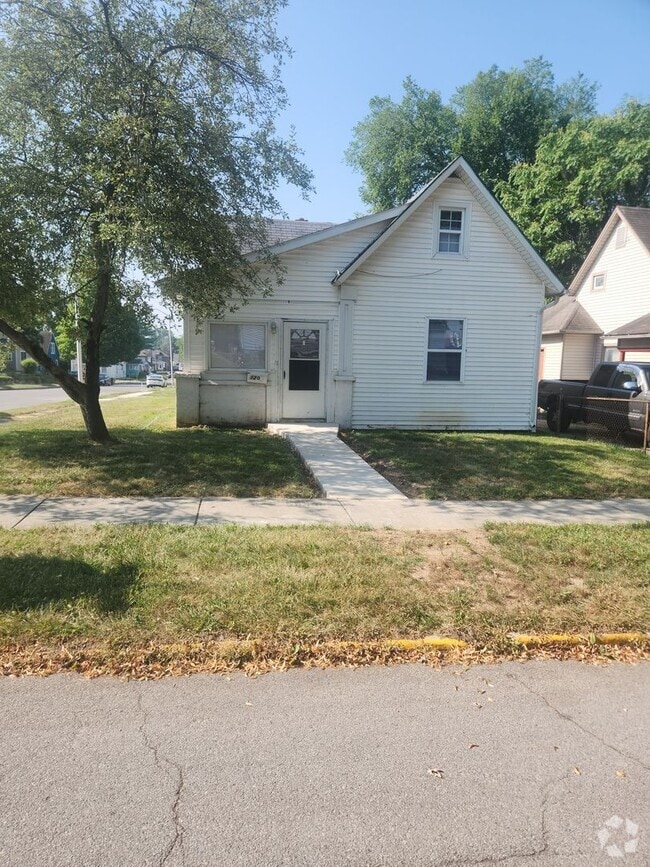 Building Photo - 3 Bedroom near Hamilton Park Rental