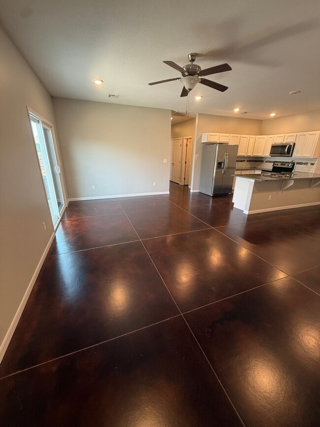 Photo - 614 N Grandstone St