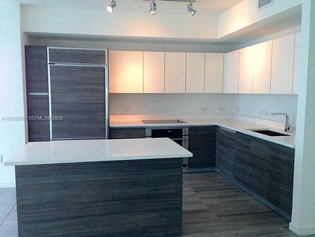 Photo - 1100 S Miami Ave Unidad 4001