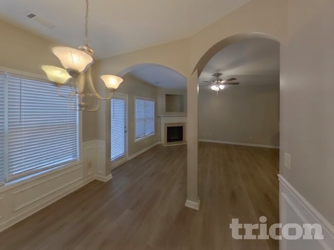 Photo - 2215 Oakland Downs Way