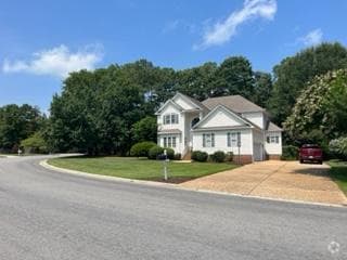 Building Photo - 1800 Rolfe Way Rental