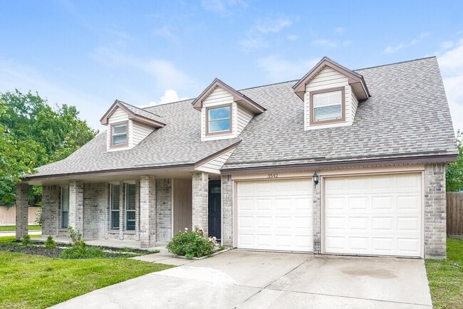 Photo - 3542 Lindenfield Dr