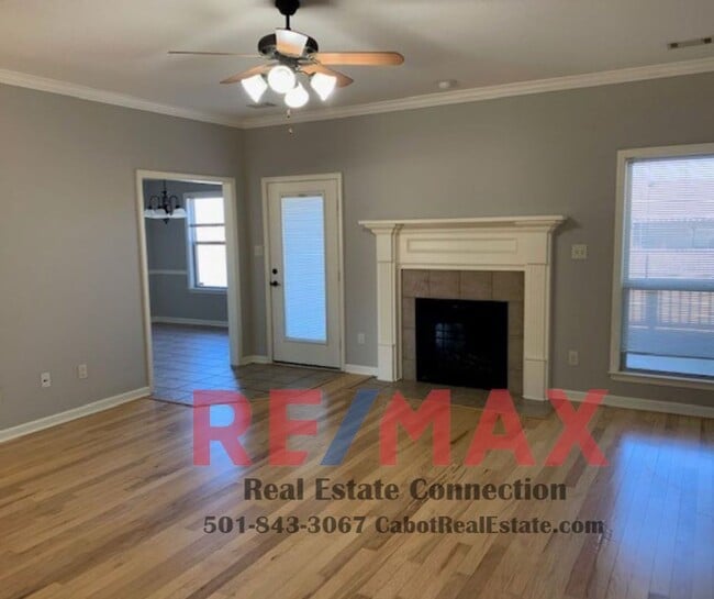 Photo - Sorry No Smoking and No Pets