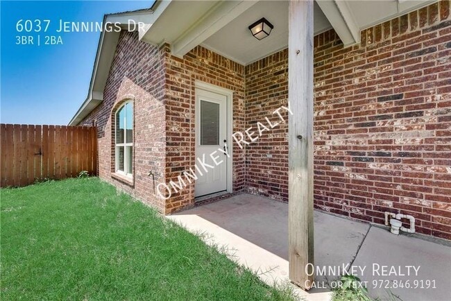 6037 Jennings Dr