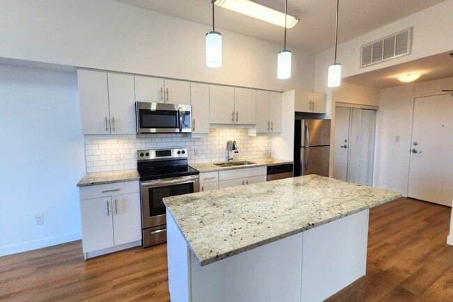 Photo - 24Seven Condominiums Unit 28492