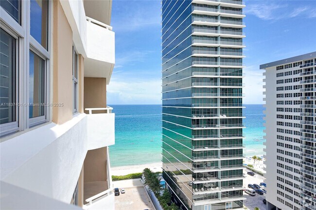 Building Photo - 1980 S Ocean Dr Unit 17L Rental