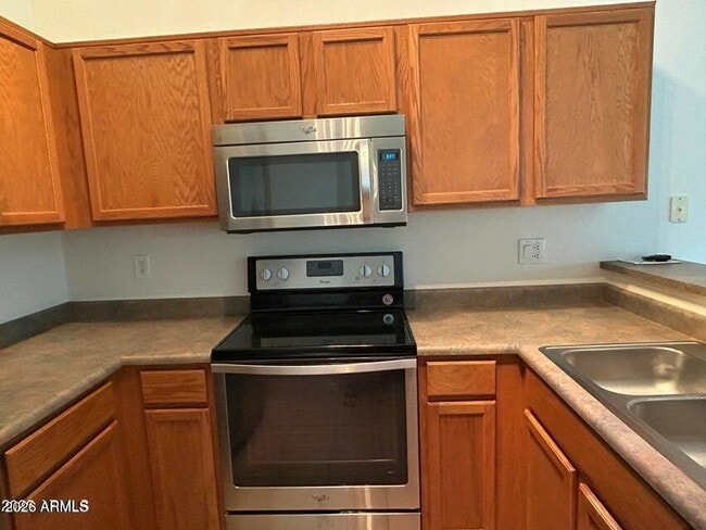 Photo - 1807 E Lindrick Dr