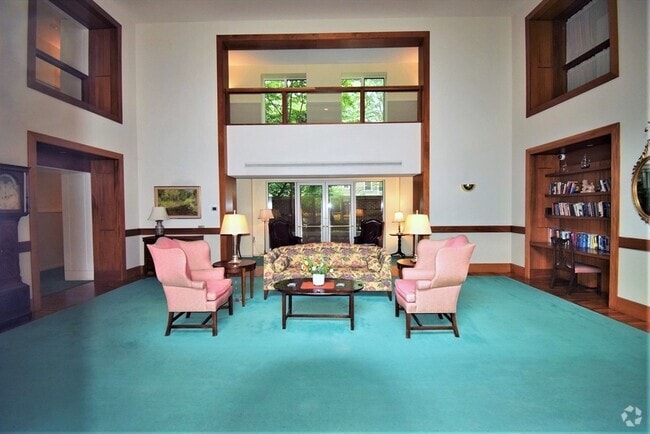 Building Photo - 130 Mt Auburn St Unit 406 Rental