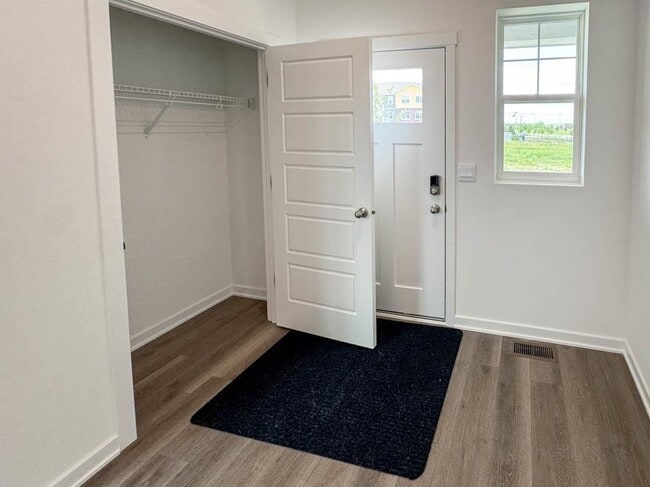 Photo - 513 Oak Opening Dr