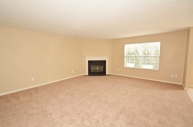 Photo - 4768 Beach Club Dr