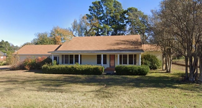 Building Photo - 1507 US-59 Rental