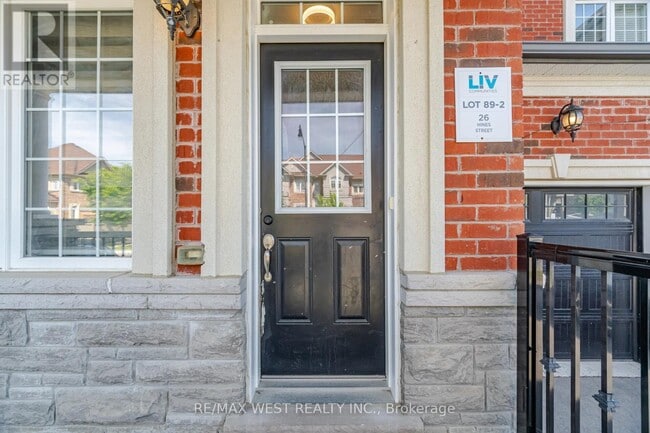 Photo - 26 Hines St