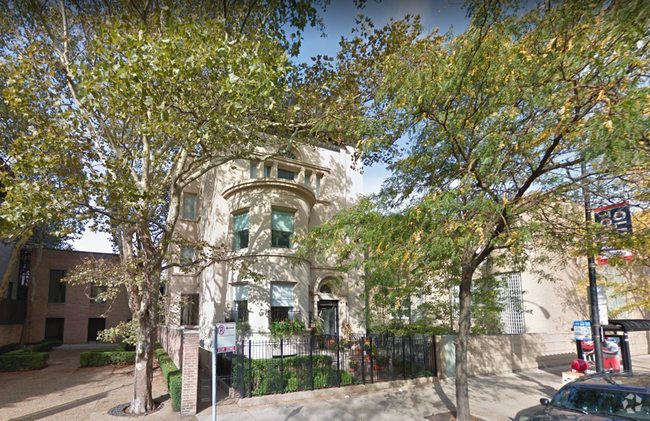 Building Photo - Old Town Mansion! Unit CH Rental
