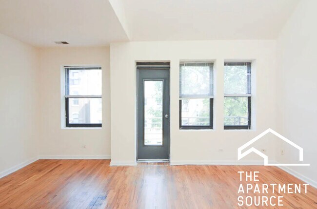 Photo - 923 W Dickens Ave Unit 402