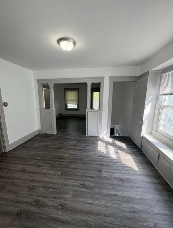 Photo - 3925 Memphis Ave Unidad up