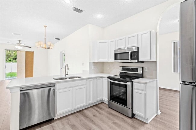 Photo - 10301 Beneva Dr