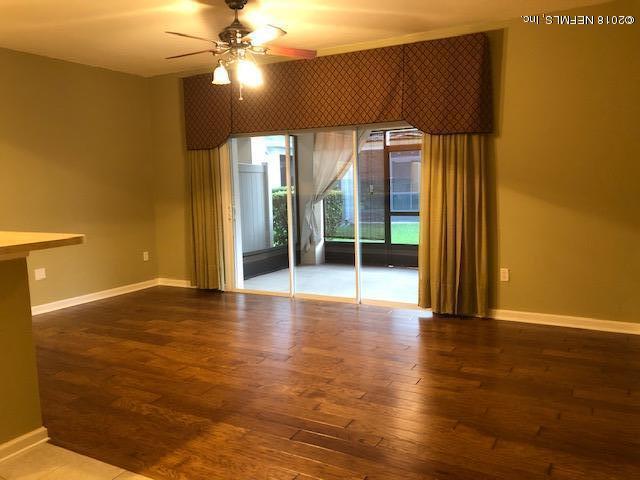 Photo - 13498 Essence Ct