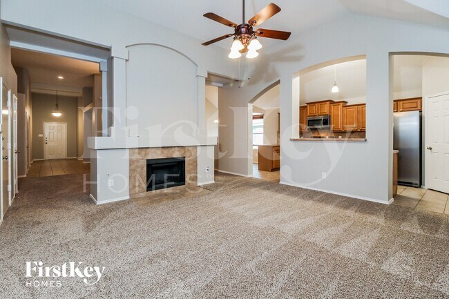 Photo - 1233 Logan Dr