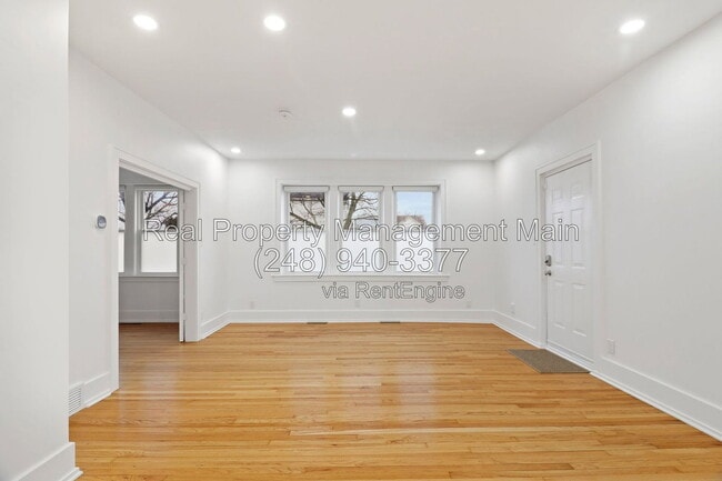 Photo - 12303 Klinger St
