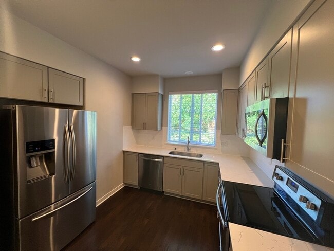 14913 48th Ave W