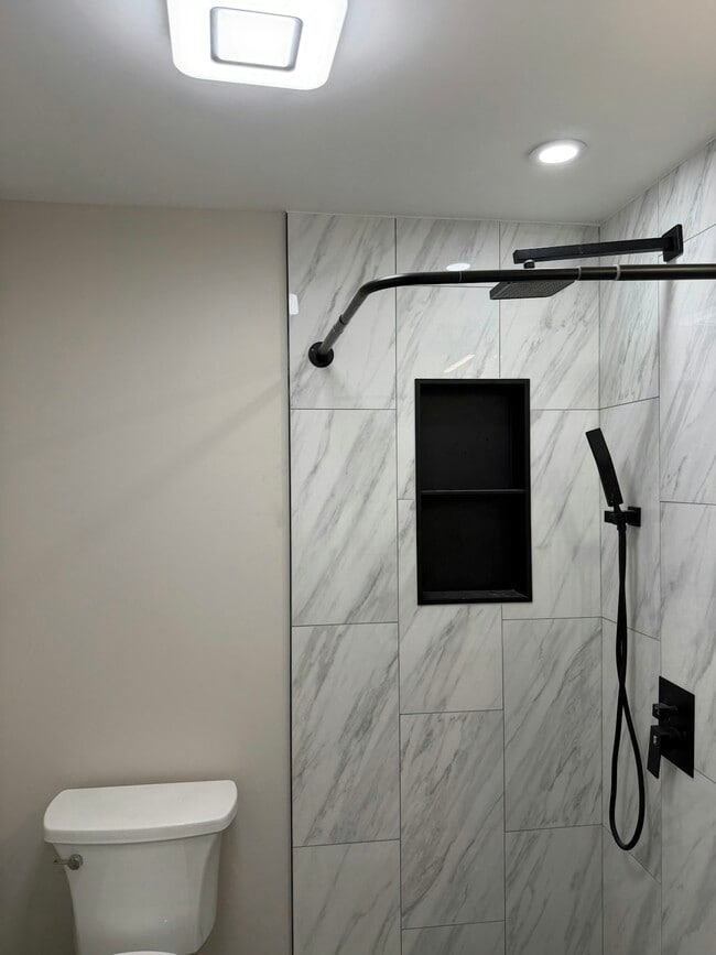 Photo - 321 Jefferson Ave