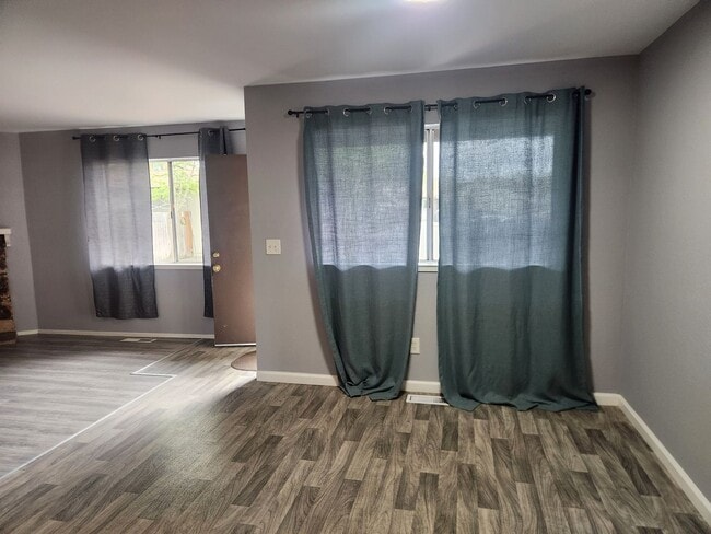 Photo - Charming 2-bedroom, 2- bathroom home in park like setting close to downtown Santa Rosa