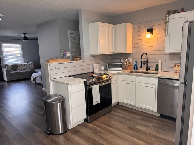 Photo - 135 Albany St