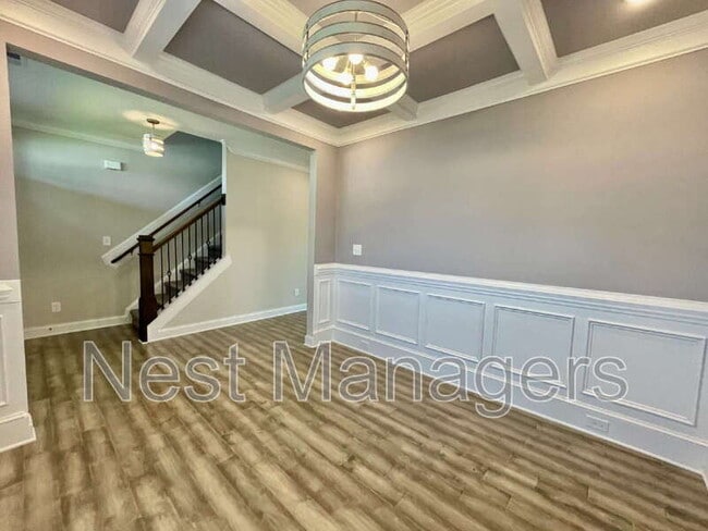 Photo - 5344 Debut Ave