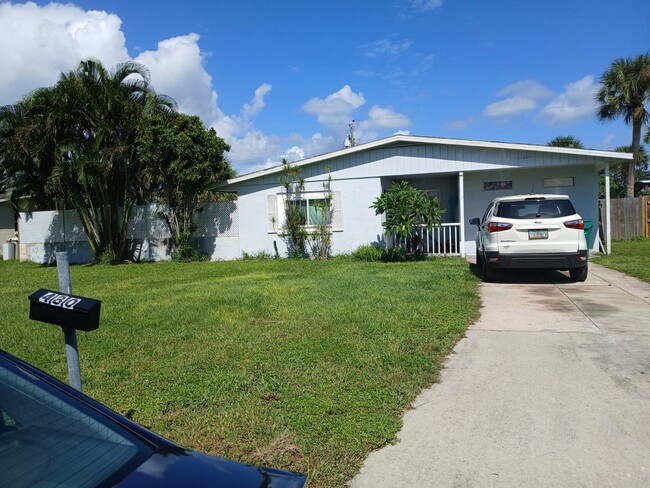 Photo - 480 Nancie Ave