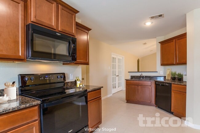 Photo - 424 Palomino Stand Dr