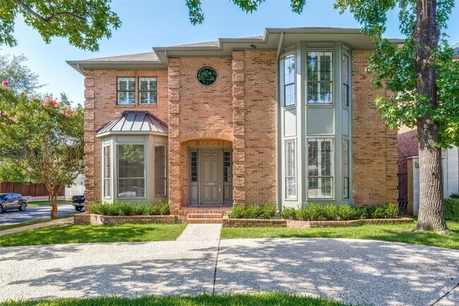 Building Photo - 3201 Saint Johns Dr Rental