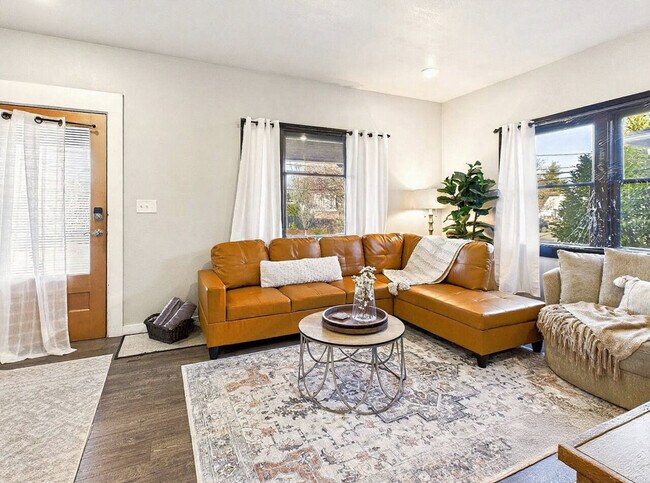 132 SE 7th Ave Unit SI ID1624342P