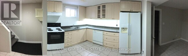 Photo - 147 Bonham Blvd