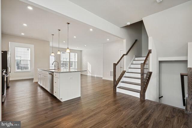 Photo - 2715 Evansgreen Dr