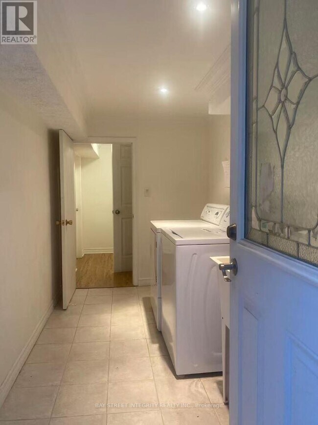 Photo - 34 Clovercrest Rd